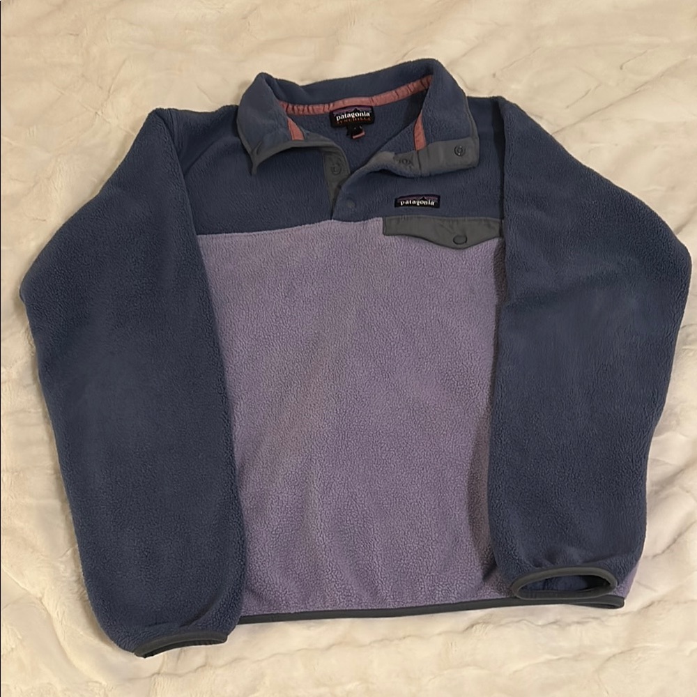 Patagonia Women’s - Lightweight Synchilla Fleece Pullover